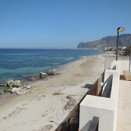 Apartament Bilocale Lungomare